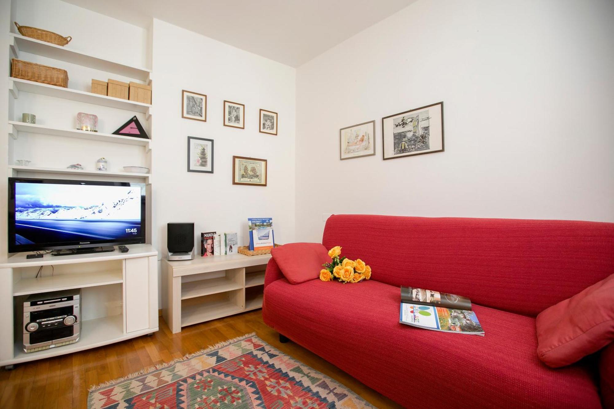 Appartamento Centro Storico Riva 2 - Happy Rentals Bagian luar foto